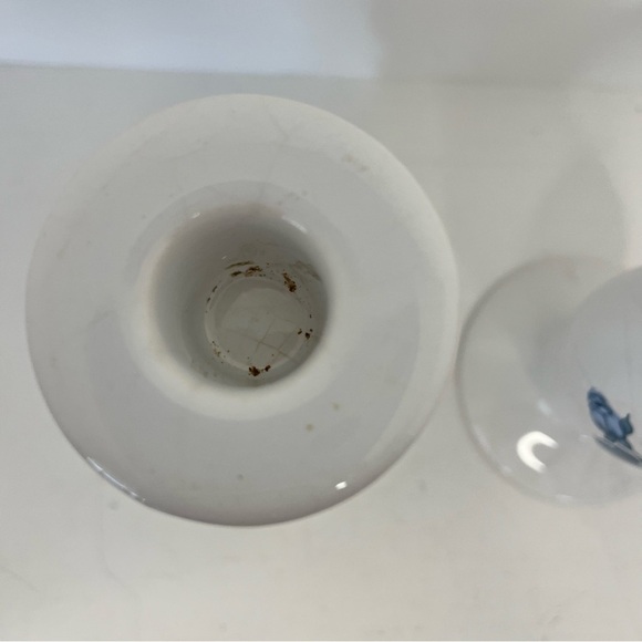 Vintage Blue Velvet 6 Inch Candlesticks by Jay Imports - Picture 5 of 11